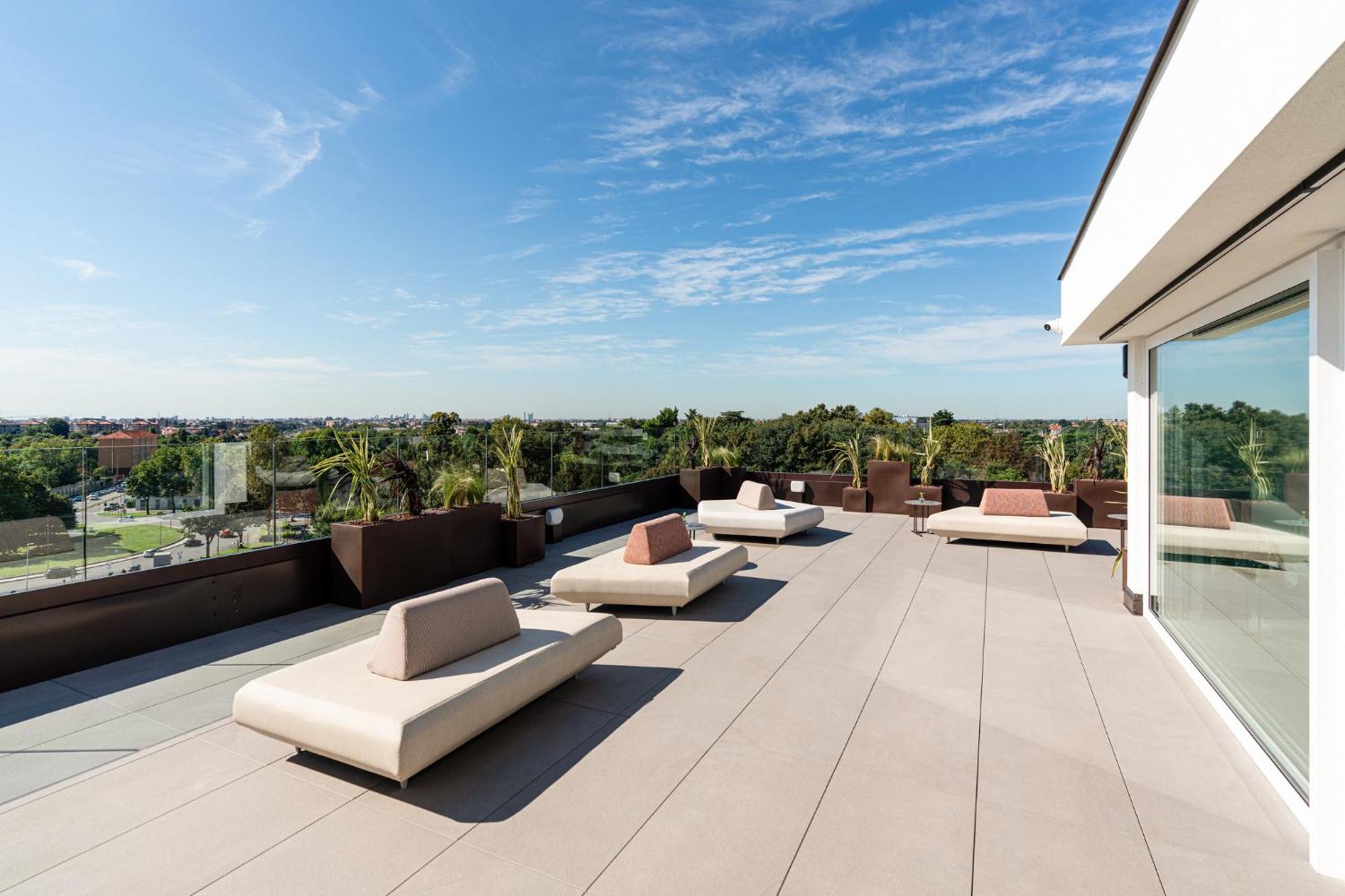 Helios Hotel & Terrazza Mia Monza Exterior photo
